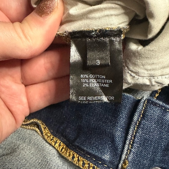 Ruti Barrel Leg Jeans - Picture 8 of 8